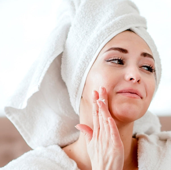 You Could Be Wasting Your Face Serum: 8 Mistakes to Avoid – Pure Fiji US Store